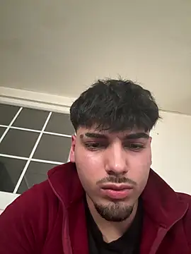 Snapshot of emir343475 chatting on February 15, 2026, 2:38 pm emir343475 online show from February 15, 2026, 2:38 pm