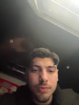 Snapshot of emir343475 chatting on October 24, 2025, 10:09 pm emir343475 online show from October 24, 2025, 10:09 pm