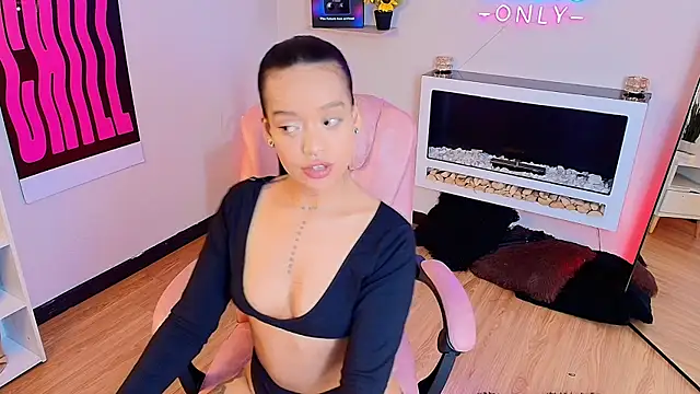 Snapshot of Miss_koko_ chatting on June 11, 2026, 3:25 am Miss koko online show from June 11, 2026, 3:25 am