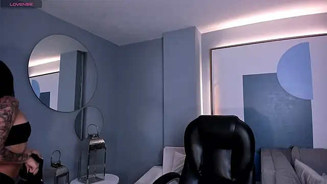 CelesteMoonX online show from May 6, 2026, 2:26 am