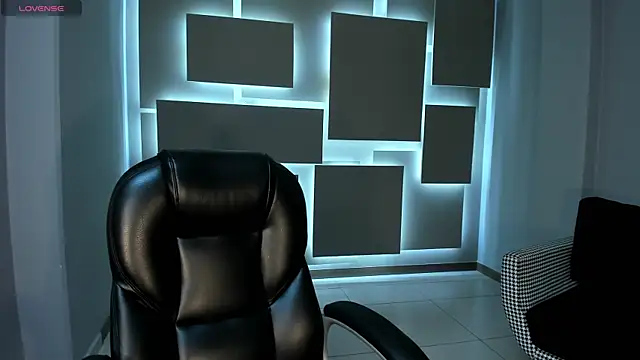 Snapshot of CelesteMoonX chatting on March 6, 2026, 6:58 pm CelesteMoonX online show from March 6, 2026, 6:58 pm