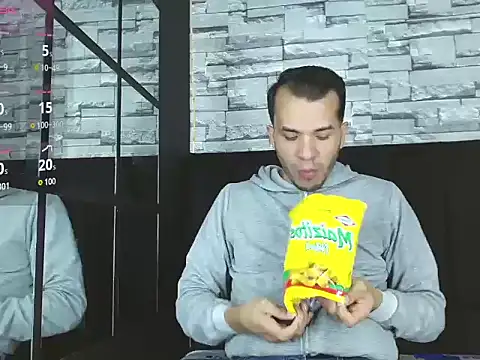 Snapshot of pether_hairy chatting on November 30, 2025, 2:56 am pether hairy online show from November 30, 2025, 2:56 am