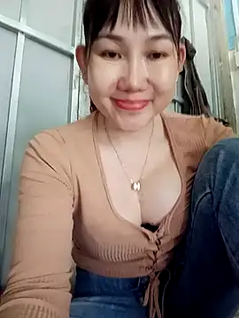 Ana-love2025 online show from October 27, 2025, 2:12 am