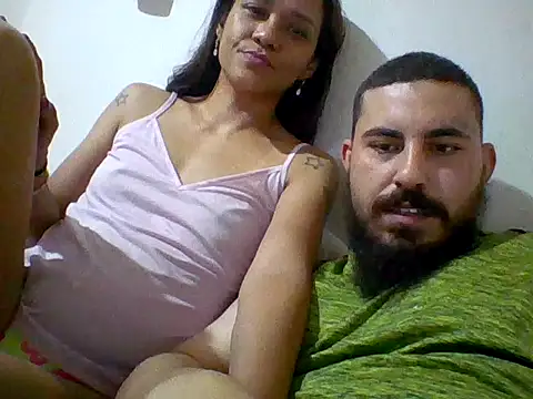 Snapshot of LuisDominate chatting on October 16, 2025, 2:31 am LuisDominate online show from October 16, 2025, 2:31 am
