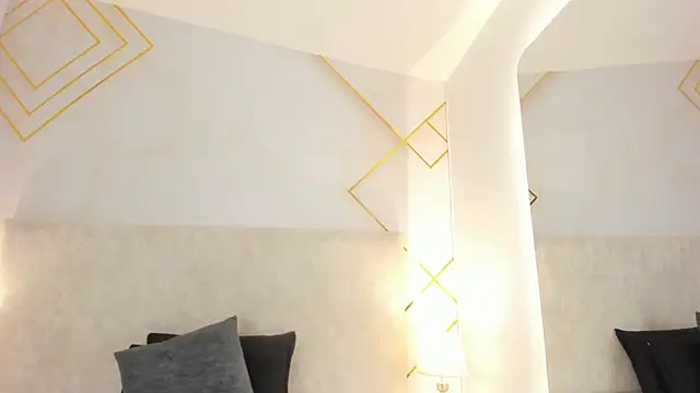 Snapshot of Martinaa_Garcia chatting on February 14, 2026, 7:47 pm Martinaa Garcia online show from February 14, 2026, 7:47 pm