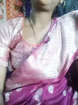 Hot Lilly02 online show from November 11, 2025, 7:58 am