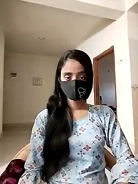 Snapshot of Ratri-Biswas chatting on November 27, 2025, 9:54 am Ratri-Biswas online show from November 27, 2025, 9:54 am