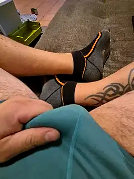 michindm online show from November 5, 2025, 6:27 am