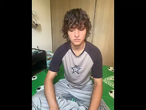 JoelnClouds online show from May 20, 2026, 5:10 pm