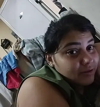 Cubanitaxxx online show from November 14, 2025, 6:50 am