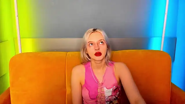 Snapshot of AlessaKiss chatting on February 1, 2026, 1:48 am AlessaKiss online show from February 1, 2026, 1:48 am