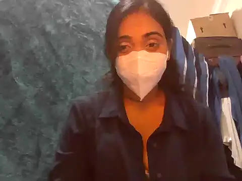 Snapshot of shainiasha1 chatting on May 28, 2026, 4:57 pm shainiasha1 online show from May 28, 2026, 4:57 pm