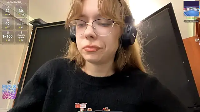 Snapshot of JuneCooper chatting on October 18, 2025, 1:57 pm JuneCooper online show from October 18, 2025, 1:57 pm