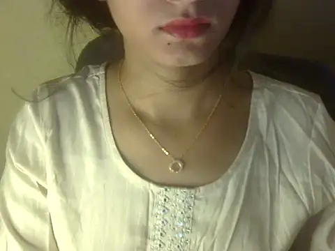 Snapshot of Shezi_N chatting on April 25, 2026, 11:13 am Shezi N online show from April 25, 2026, 11:13 am