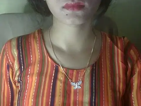 Snapshot of Shezi_N chatting on May 21, 2026, 11:07 am Shezi N online show from May 21, 2026, 11:07 am