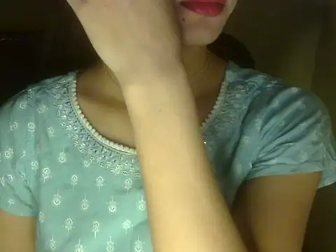 Shezi N online show from March 5, 2026, 1:51 pm