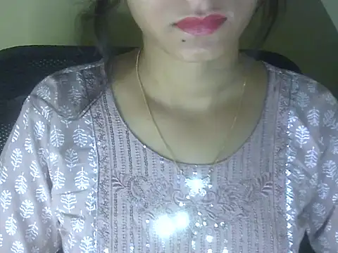 Snapshot of Shezi_N chatting on May 28, 2026, 2:01 pm Shezi N online show from May 28, 2026, 2:01 pm