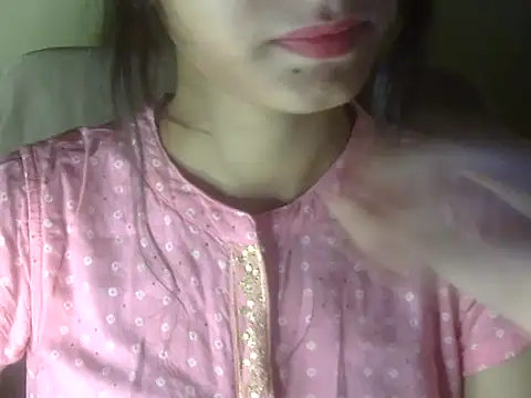 Snapshot of Shezi_N chatting on May 31, 2026, 6:31 pm Shezi N online show from May 31, 2026, 6:31 pm