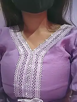 Snapshot of sardarni_001 chatting on November 30, 2025, 3:02 pm sardarni 001 online show from November 30, 2025, 3:02 pm