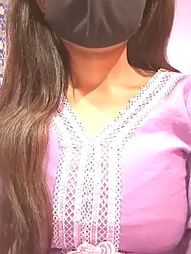 Snapshot of sardarni_001 chatting on November 28, 2025, 5:35 pm sardarni 001 online show from November 28, 2025, 5:35 pm