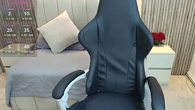 Aziz daud online show from October 20, 2025, 1:55 pm