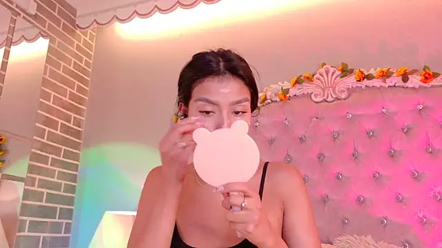 Snapshot of TanyaBello chatting on May 17, 2026, 4:45 am TanyaBello online show from May 17, 2026, 4:45 am