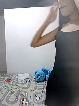 Snapshot of Isa_Dolly chatting on November 4, 2025, 11:30 pm Isa Dolly online show from November 4, 2025, 11:30 pm