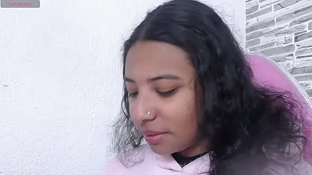 Snapshot of Zoe_Rider chatting on October 20, 2025, 12:49 pm Zoe Rider online show from October 20, 2025, 12:49 pm