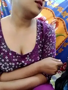 sexylive1100 online show from January 12, 2026, 3:02 am