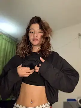 MiaaCute- online show from January 16, 2026, 1:09 am