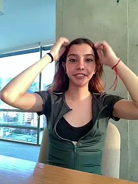 Snapshot of MiaaCute- chatting on March 20, 2026, 10:55 pm MiaaCute- online show from March 20, 2026, 10:55 pm