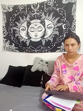 emily n abby online show from March 5, 2026, 1:19 pm