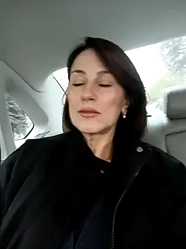 Luna 7777 online show from October 24, 2025, 7:51 am