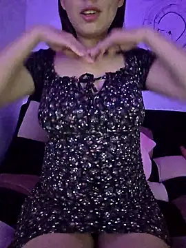 Alissun  online show from December 3, 2025, 11:14 pm