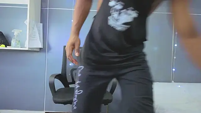 Stevenbrand online show from December 3, 2025, 7:13 pm