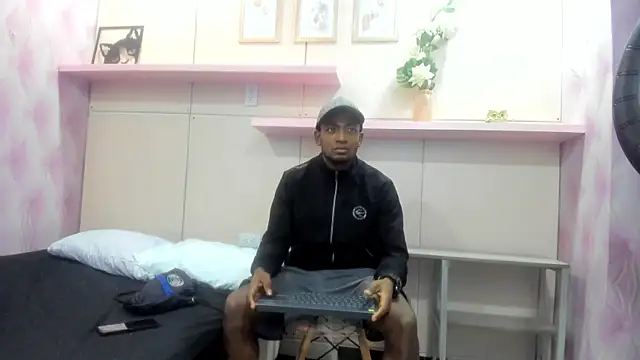 Stevenbrand online show from November 21, 2025, 10:58 am