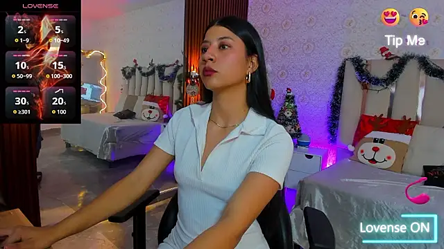 Snapshot of Adisson_Tay chatting on January 19, 2026, 1:37 pm Adisson Tay online show from January 19, 2026, 1:37 pm