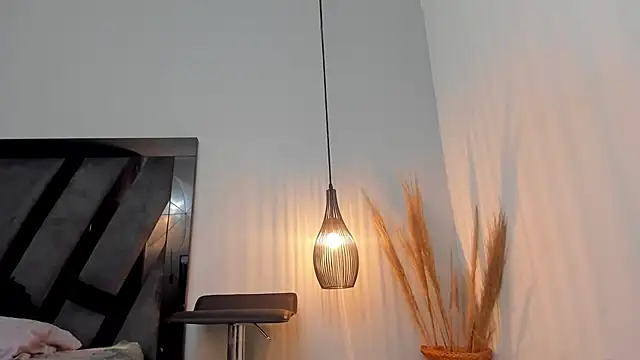 Snapshot of Amelia_Brixton chatting on February 13, 2026, 9:31 am Amelia Brixton online show from February 13, 2026, 9:31 am