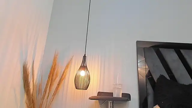 Snapshot of Amelia_Brixton chatting on February 17, 2026, 5:16 am Amelia Brixton online show from February 17, 2026, 5:16 am