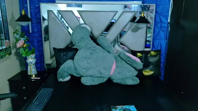 TemptationDual online show from January 12, 2026, 7:53 pm