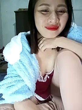 Snapshot of Chmdiemd chatting on November 21, 2025, 4:28 pm Chmdiemd online show from November 21, 2025, 4:28 pm