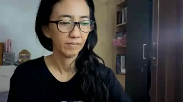 princessD077 online show from February 22, 2026, 6:49 am