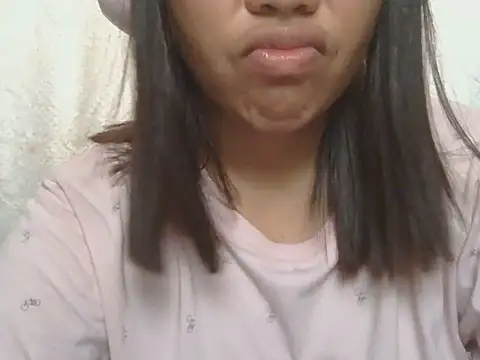 ChubbyButty online show from June 18, 2026, 12:09 am