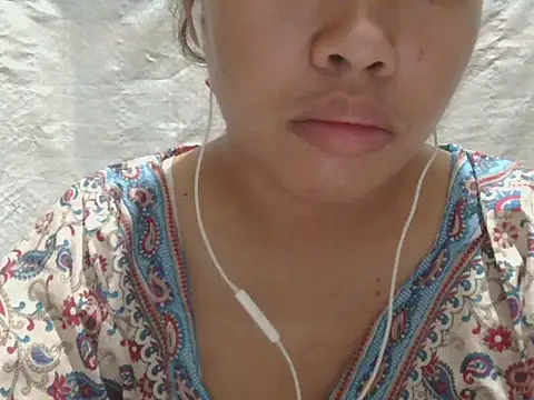 Snapshot of ChubbyButty chatting on April 13, 2026, 11:14 am ChubbyButty online show from April 13, 2026, 11:14 am