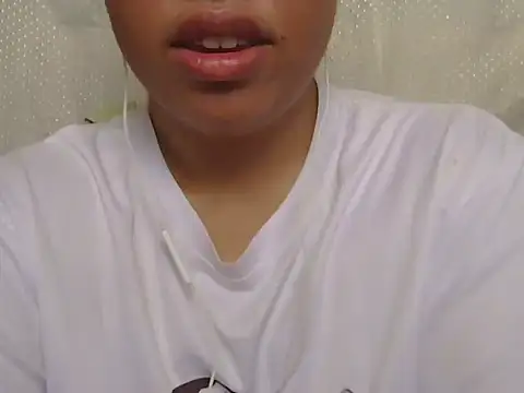 ChubbyButty online show from April 29, 2026, 1:43 am