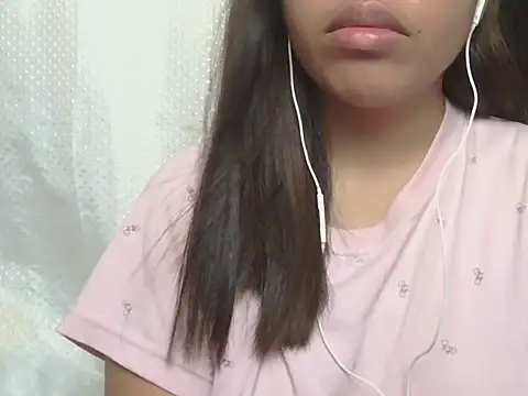 Snapshot of ChubbyButty chatting on April 9, 2026, 12:01 am ChubbyButty online show from April 9, 2026, 12:01 am