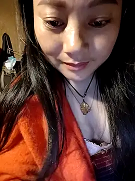 Sinhlinh2020 online show from February 2, 2026, 10:31 pm