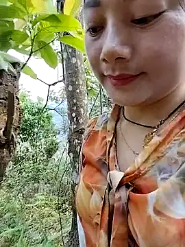 Sinhlinh2020 online show from March 25, 2026, 1:50 am