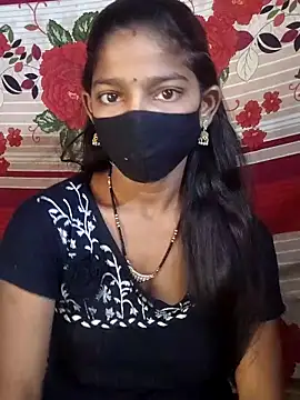 Itz Aisha   online show from May 18, 2026, 5:45 am