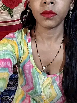 Itz Aisha   online show from March 10, 2026, 6:28 am